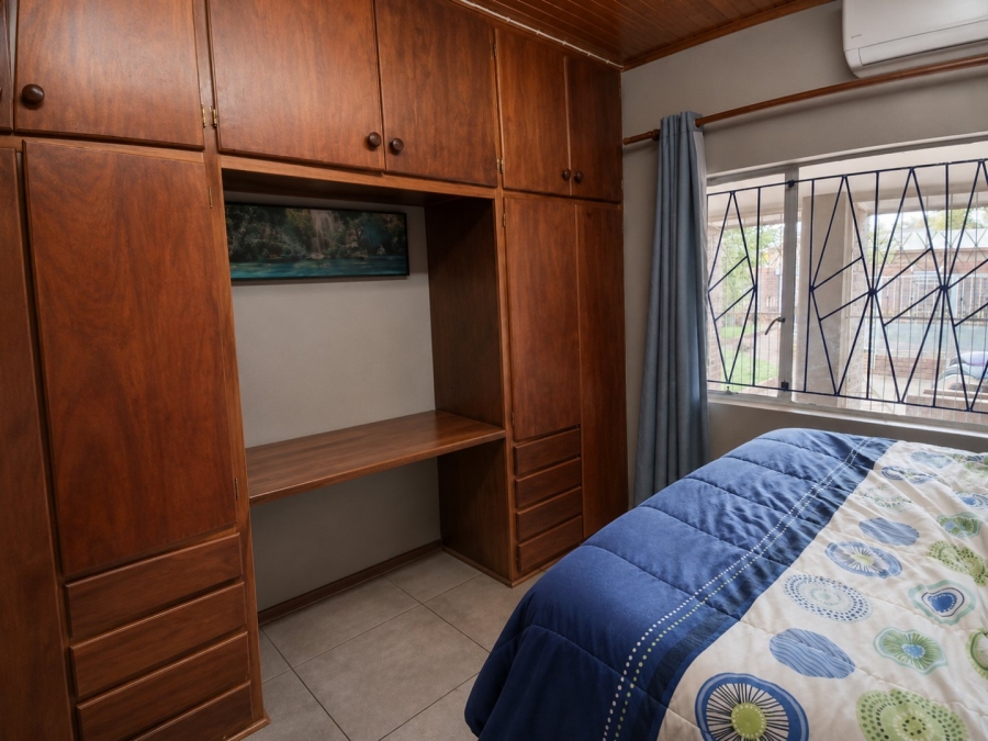 5 Bedroom Property for Sale in Kuruman Northern Cape